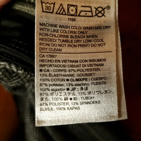 Old Navy Active Leggings - Picture 2 of 4